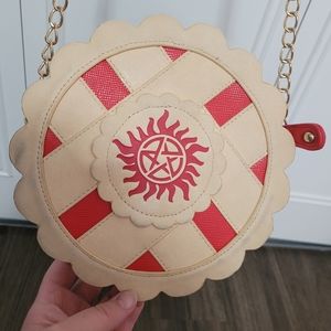 Hot topic supernatural pie crossbody purse